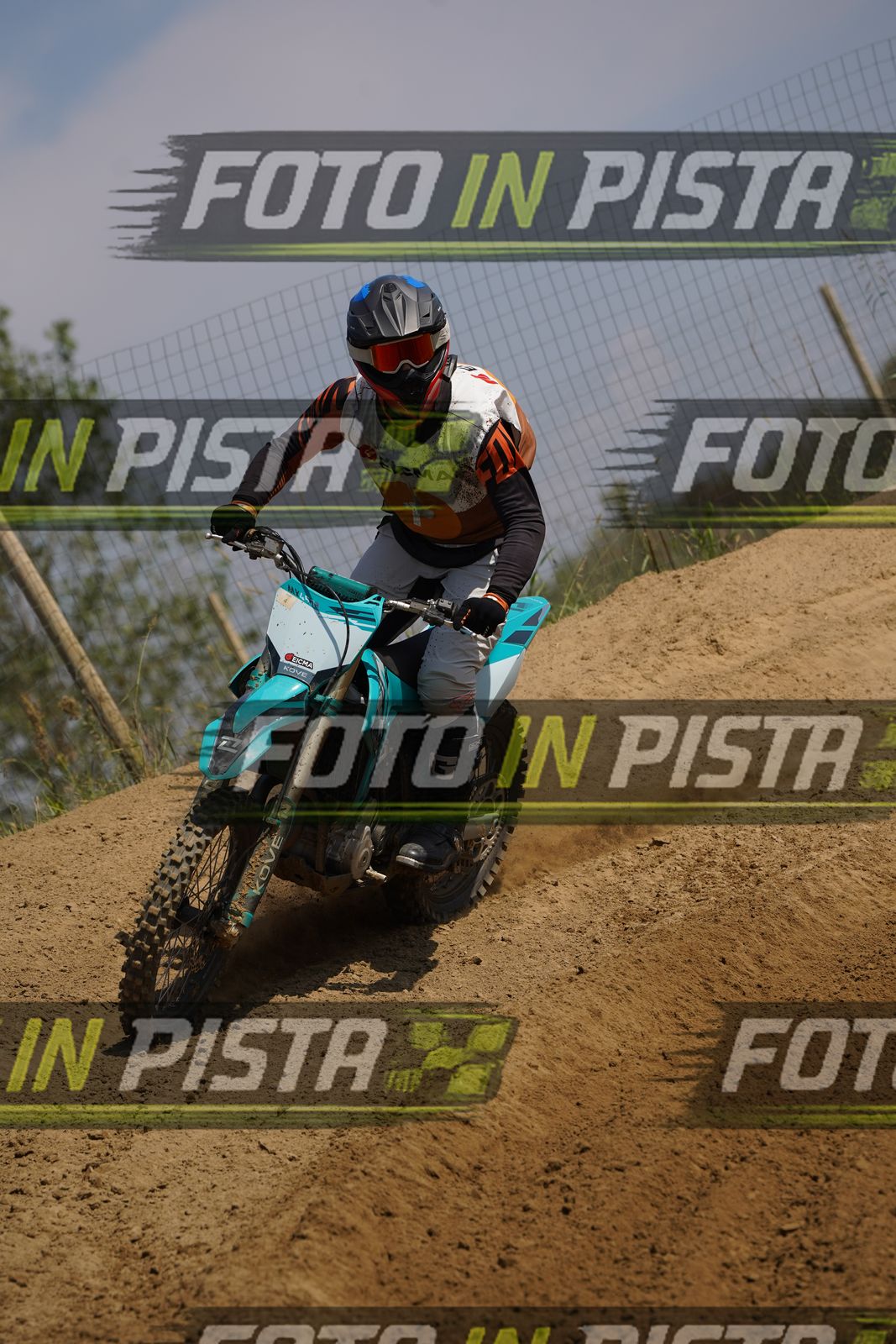 EICMA 19-09 12:00-13:00 · DOR08754