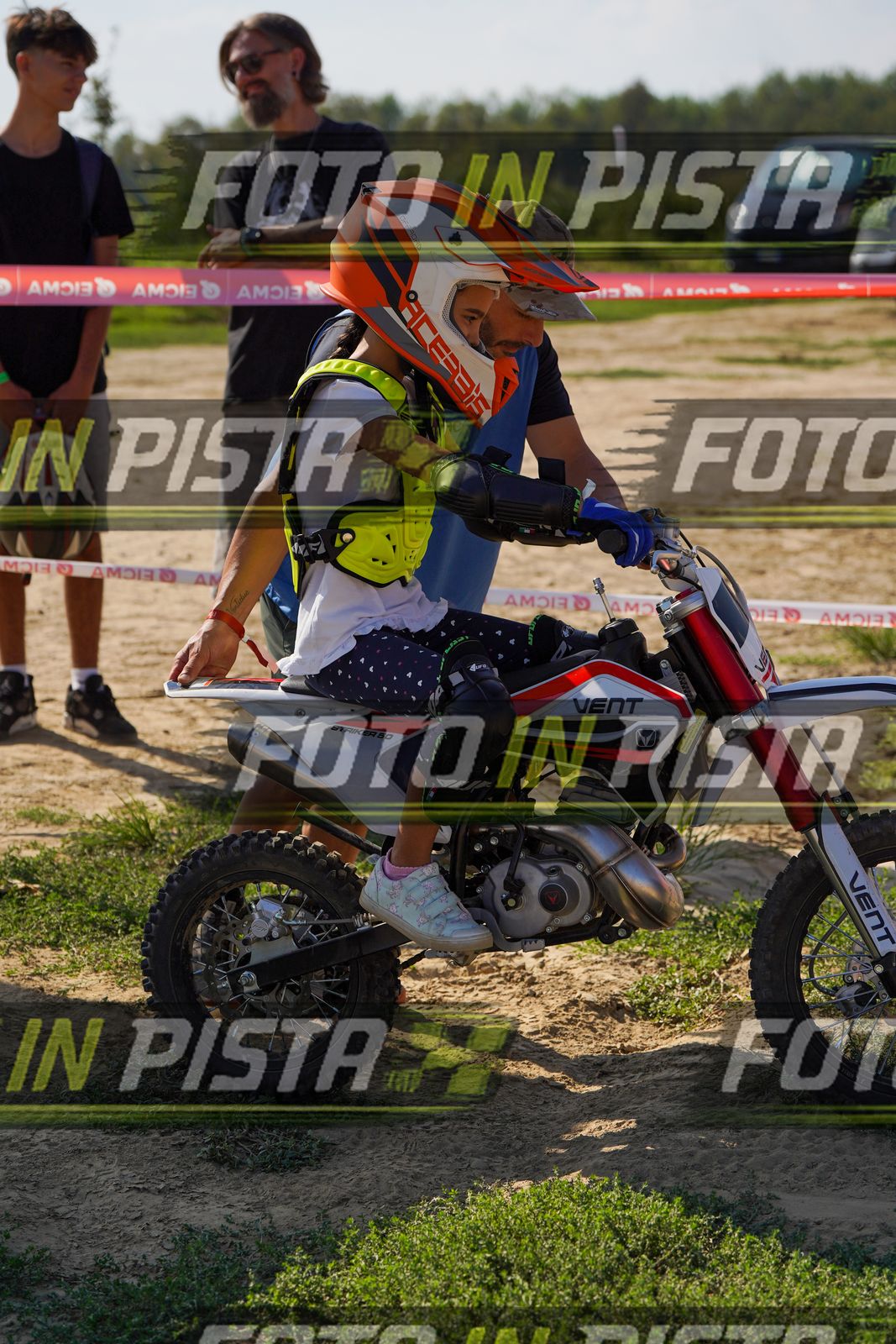 EICMA 19-09 15:00-16:00 · DOS00002