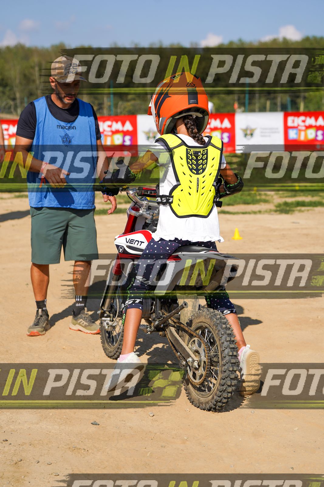 EICMA 19-09 15:00-16:00 · DOS00005