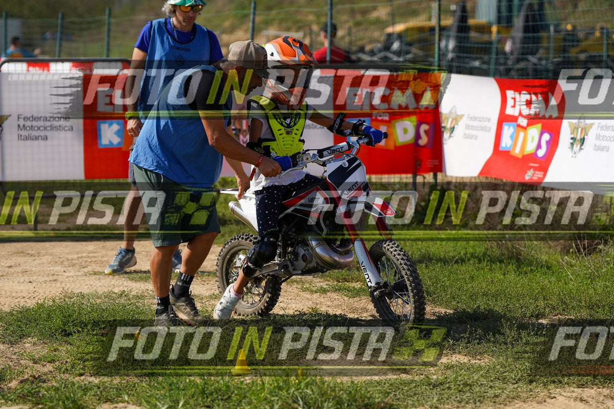 EICMA 19-09 15:00-16:00 · DOS00006