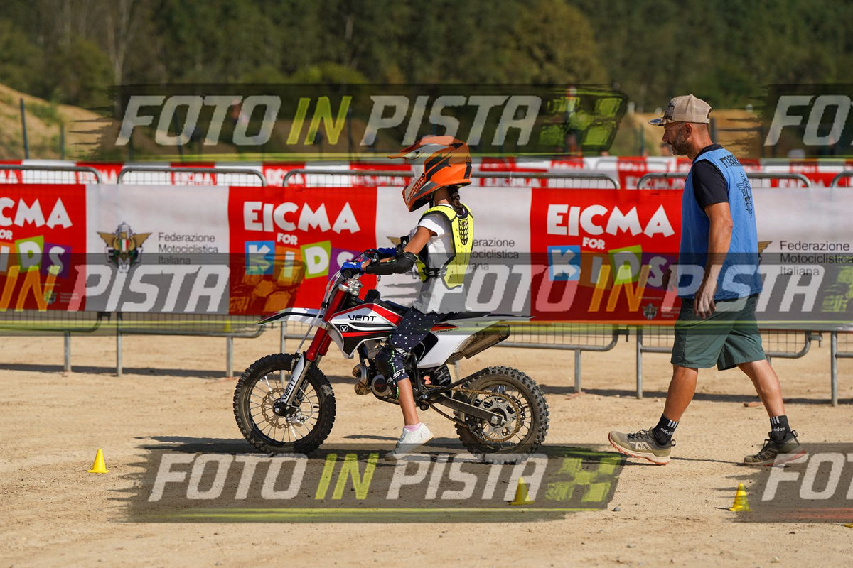 EICMA 19-09 15:00-16:00 · DOS00012