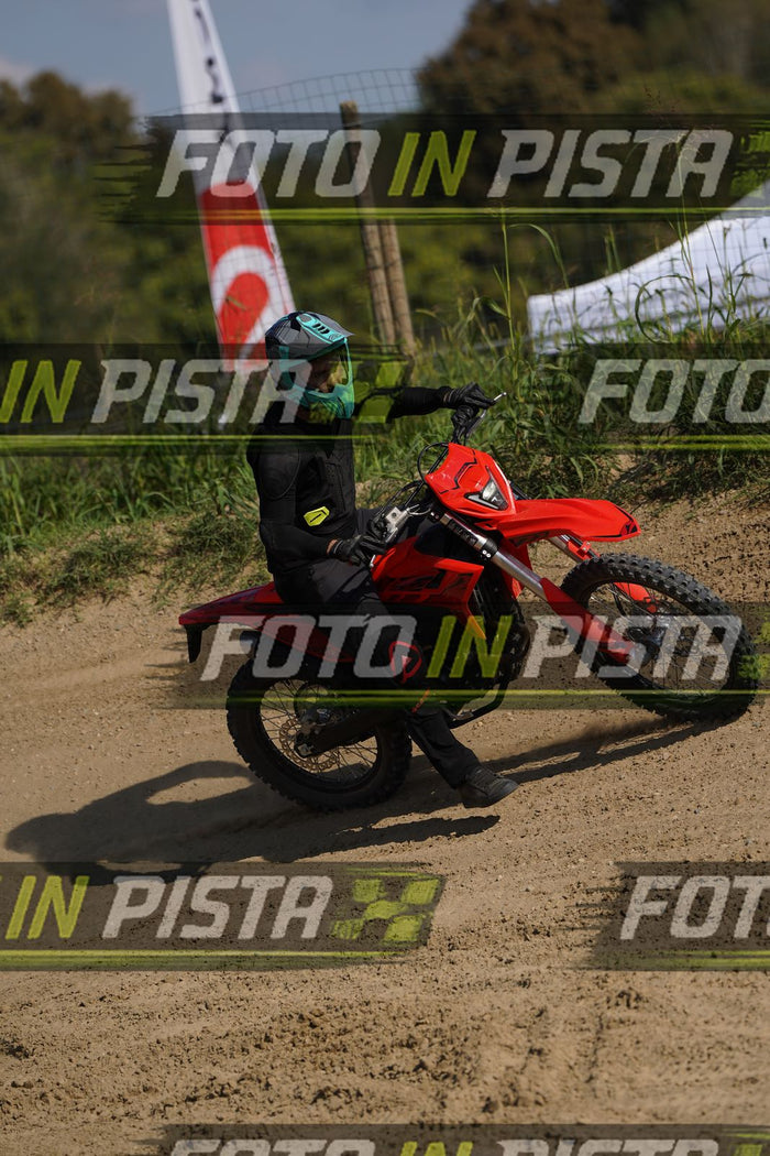 EICMA 19-09 15:00-16:00 · DOS00018