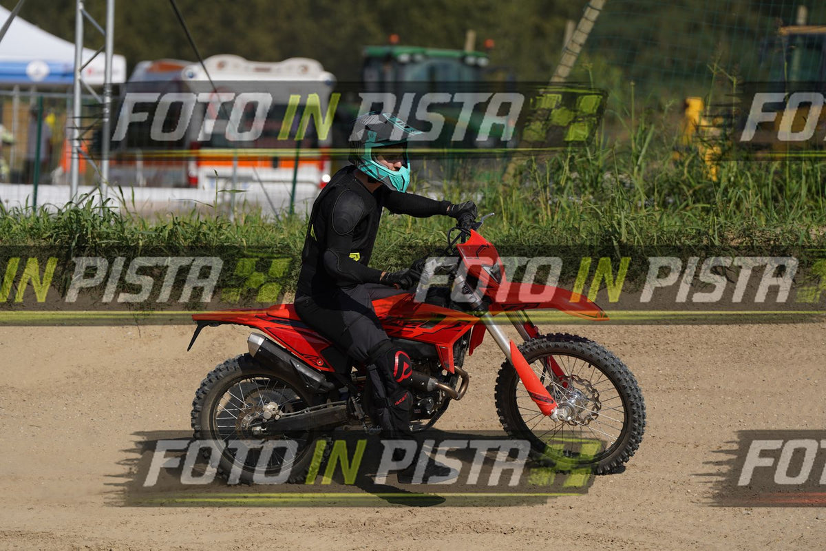 EICMA 19-09 15:00-16:00 · DOS00032