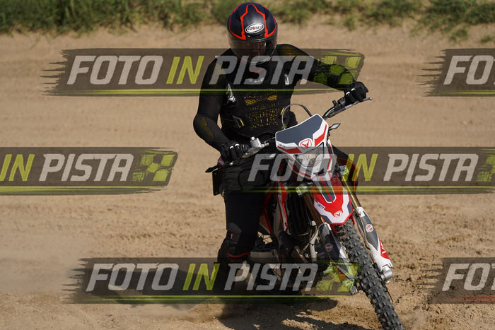 EICMA 19-09 15:00-16:00 · DOS00036
