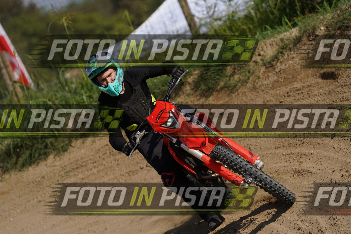 EICMA 19-09 15:00-16:00 · DOS00043