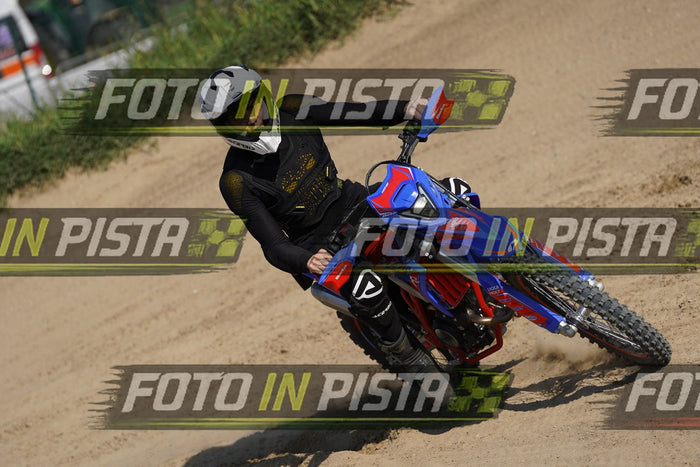 EICMA 19-09 15:00-16:00 · DOS00047
