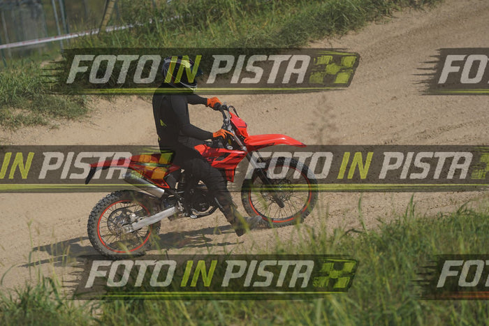 EICMA 19-09 15:00-16:00 · DOS00073