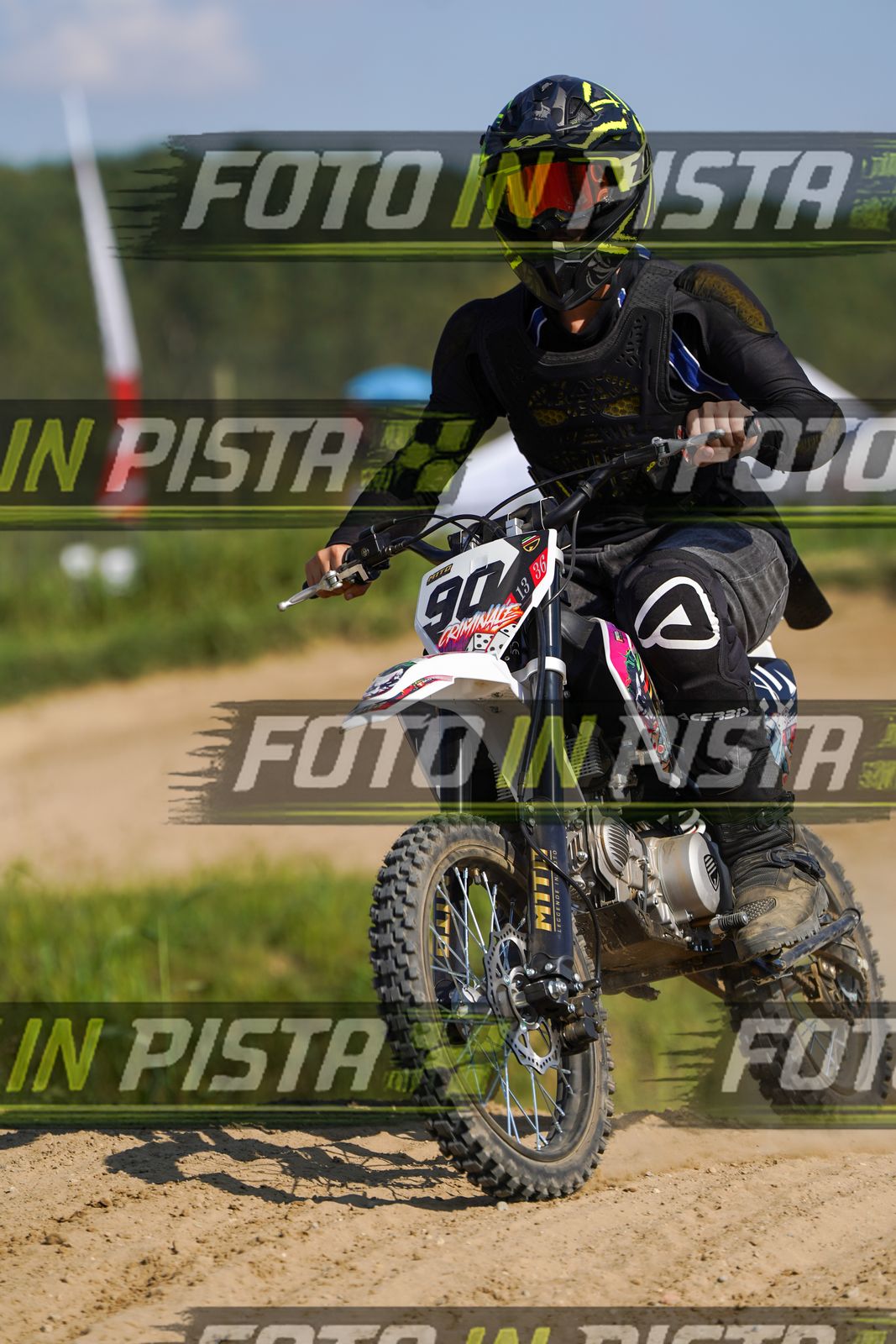EICMA 19-09 15:00-16:00 · DOS00077