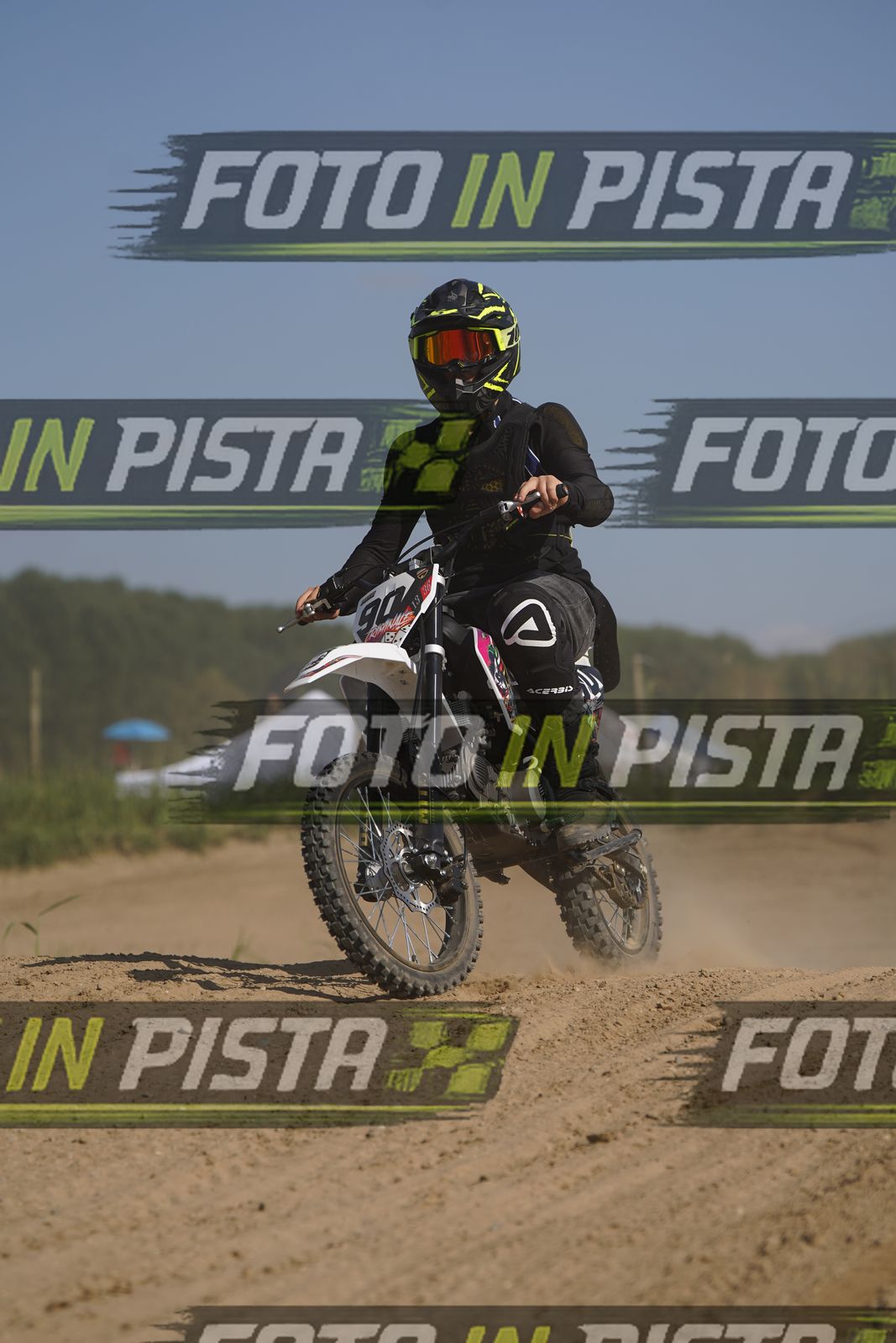 EICMA 19-09 15:00-16:00 · DOS00090