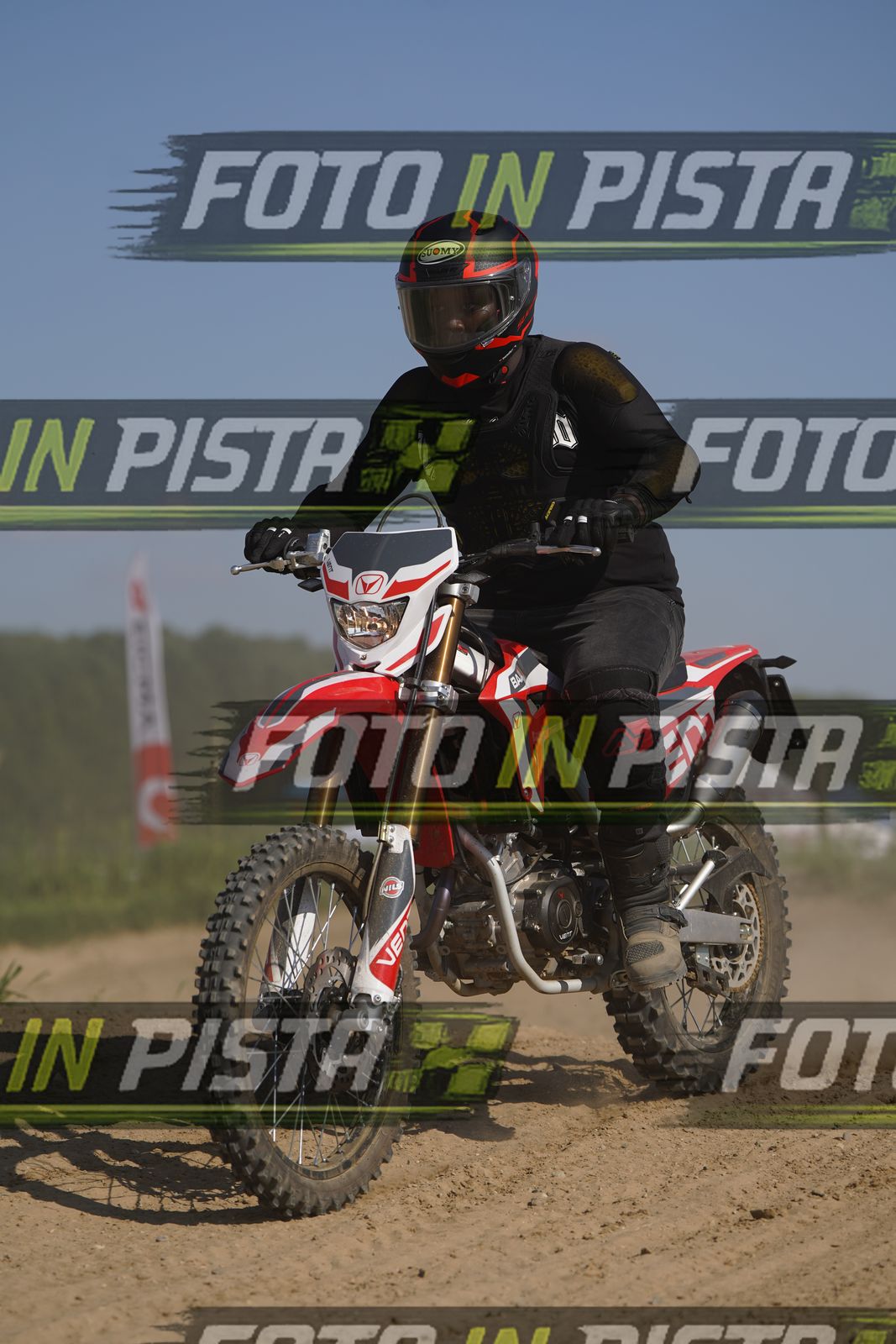 EICMA 19-09 15:00-16:00 · DOS00106