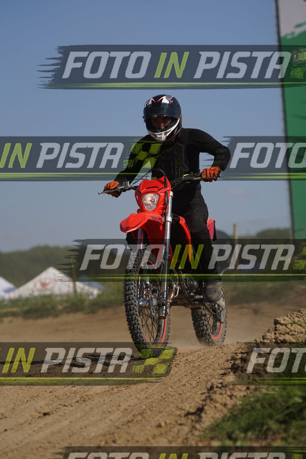 EICMA 19-09 15:00-16:00 · DOS00107