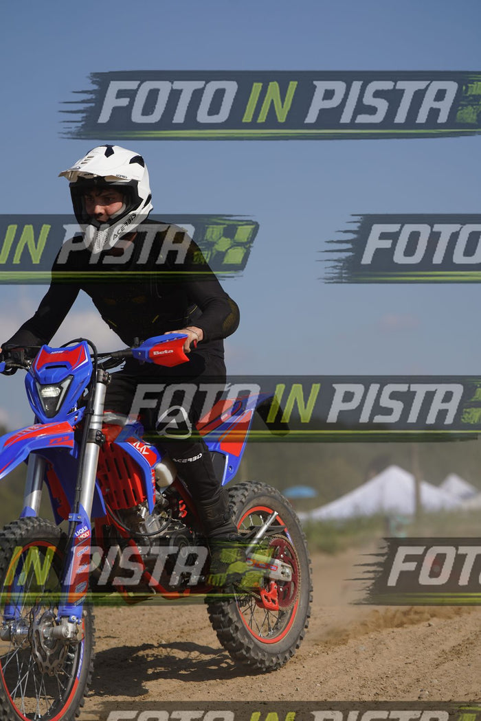 EICMA 19-09 15:00-16:00 · DOS00113