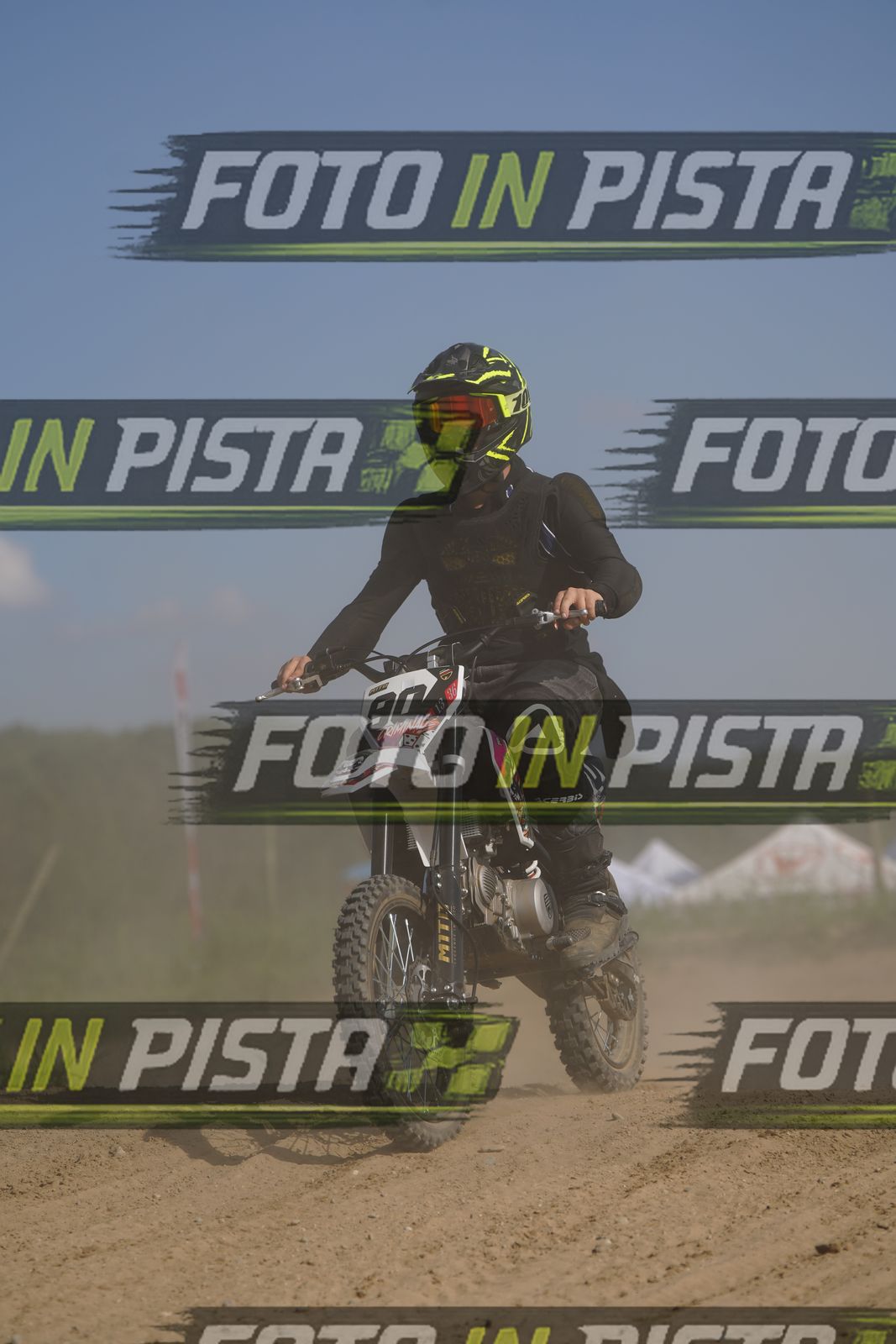 EICMA 19-09 15:00-16:00 · DOS00117