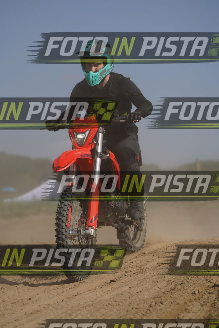 EICMA 19-09 15:00-16:00 · DOS00123