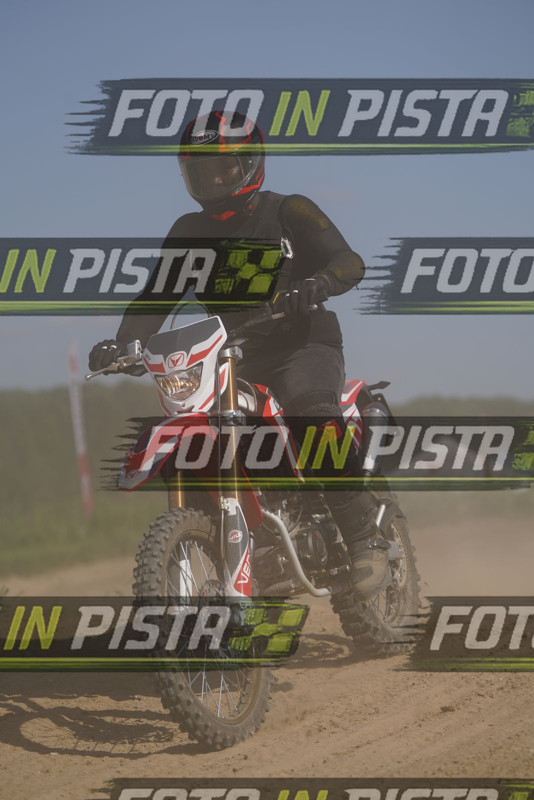 EICMA 19-09 15:00-16:00 · DOS00127