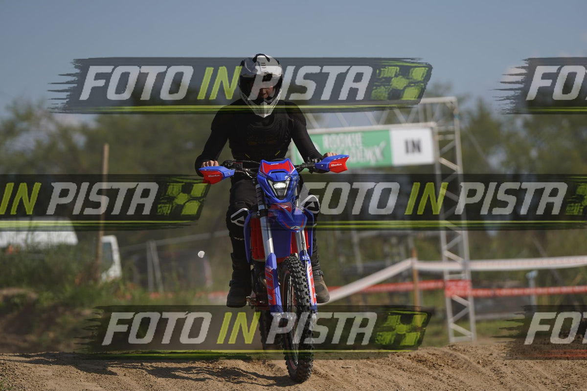 EICMA 19-09 15:00-16:00 · DOS00129