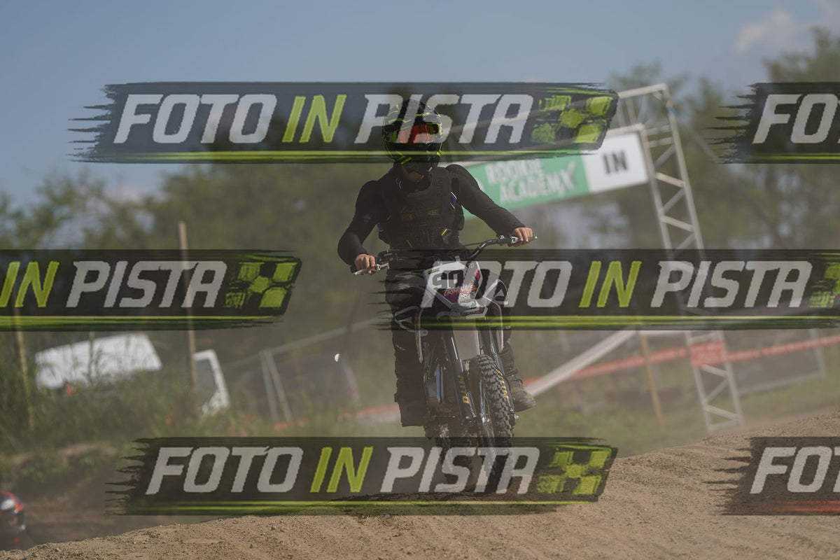EICMA 19-09 15:00-16:00 · DOS00134