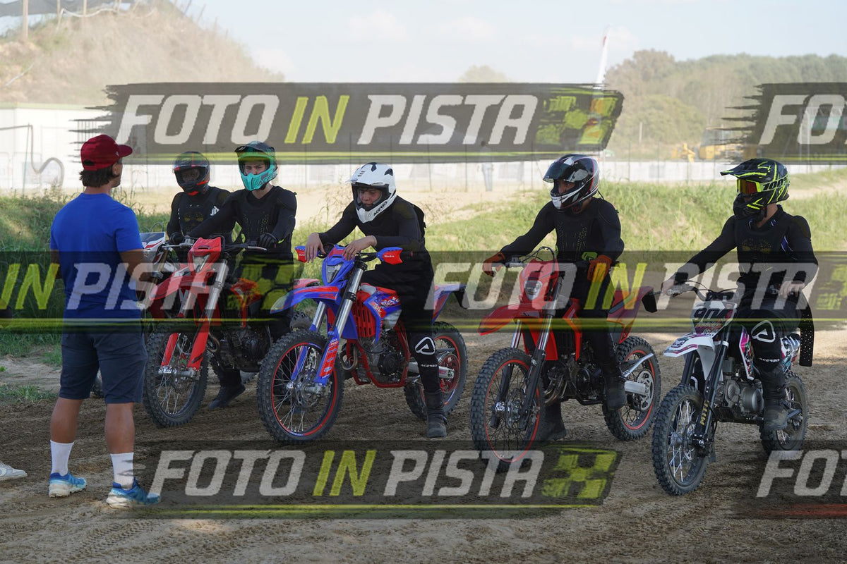 EICMA 19-09 15:00-16:00 · DOS00141
