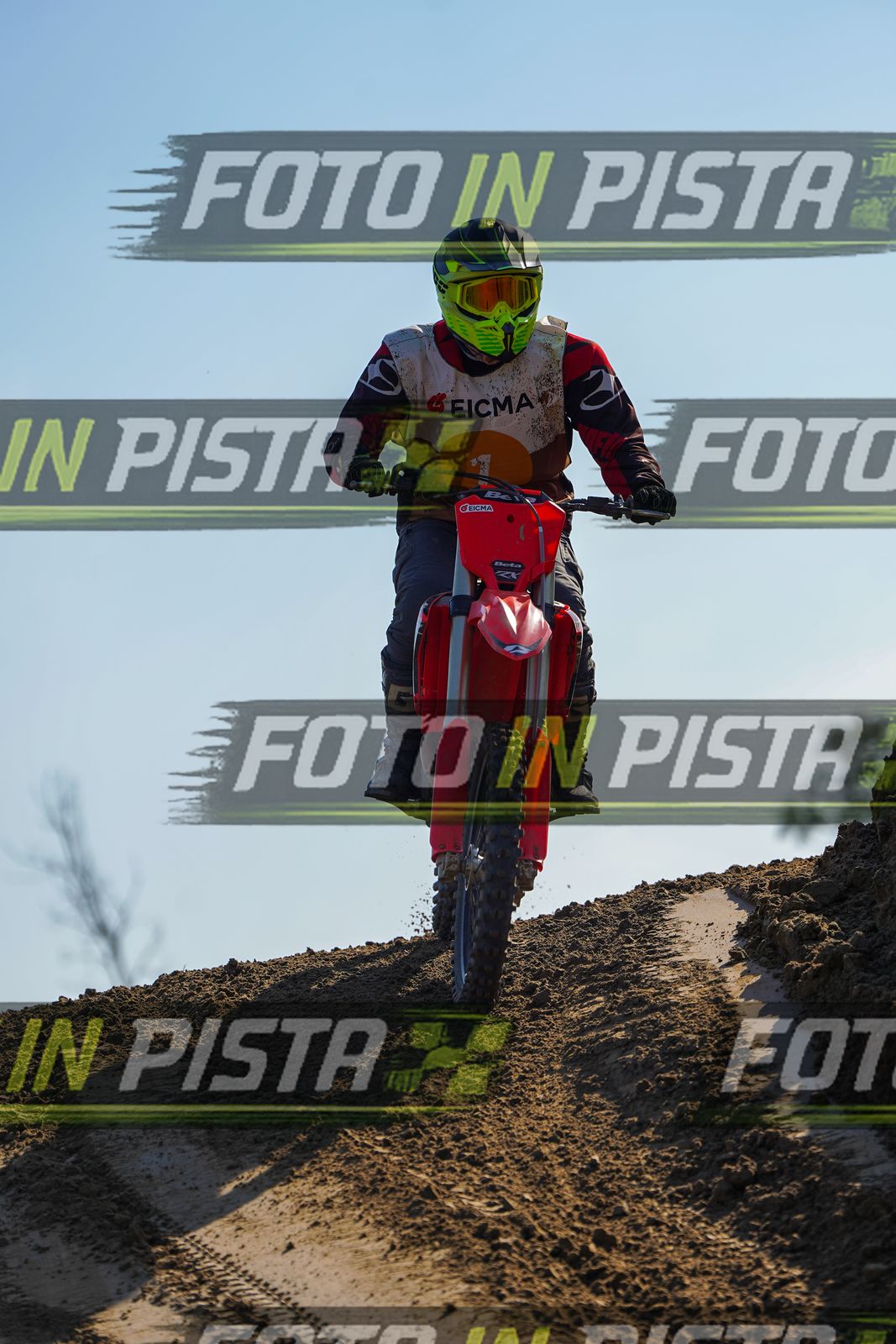 EICMA 19-09 16:00-17:00 · DOS00159