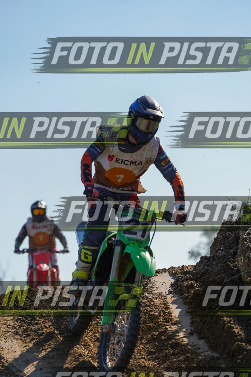 EICMA 19-09 16:00-17:00 · DOS00164