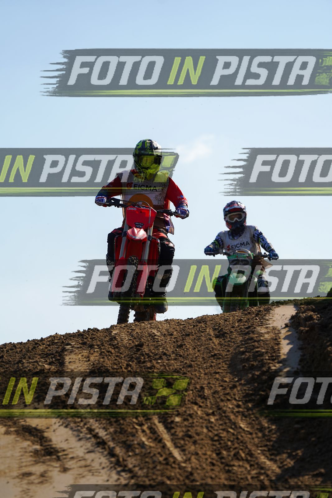 EICMA 19-09 16:00-17:00 · DOS00221