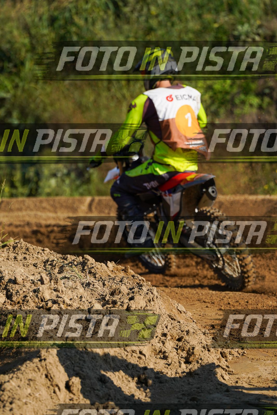 EICMA 19-09 16:00-17:00 · DOS00285
