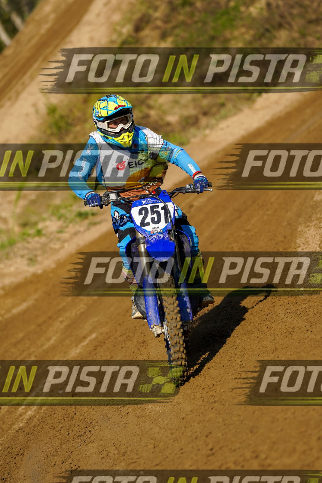 EICMA 19-09 16:00-17:00 · DOS00301