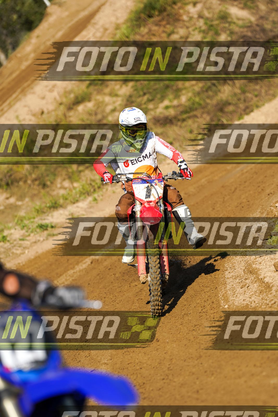 EICMA 19-09 16:00-17:00 · DOS00306