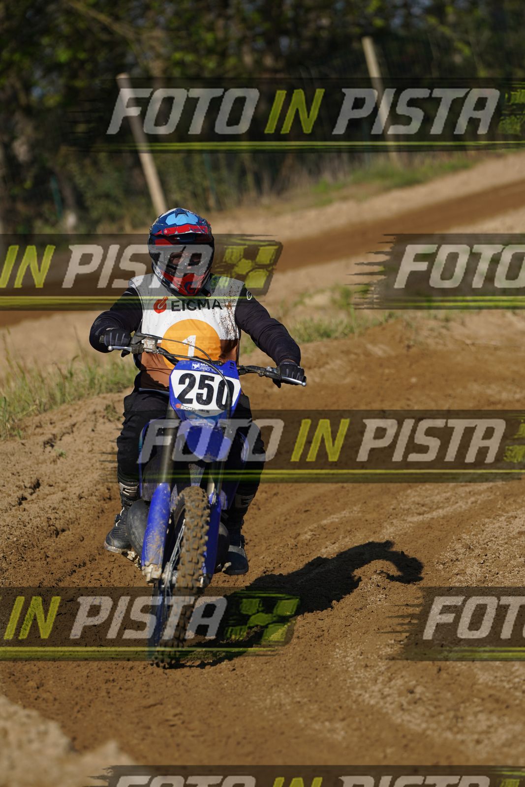EICMA 19-09 16:00-17:00 · DOS00347