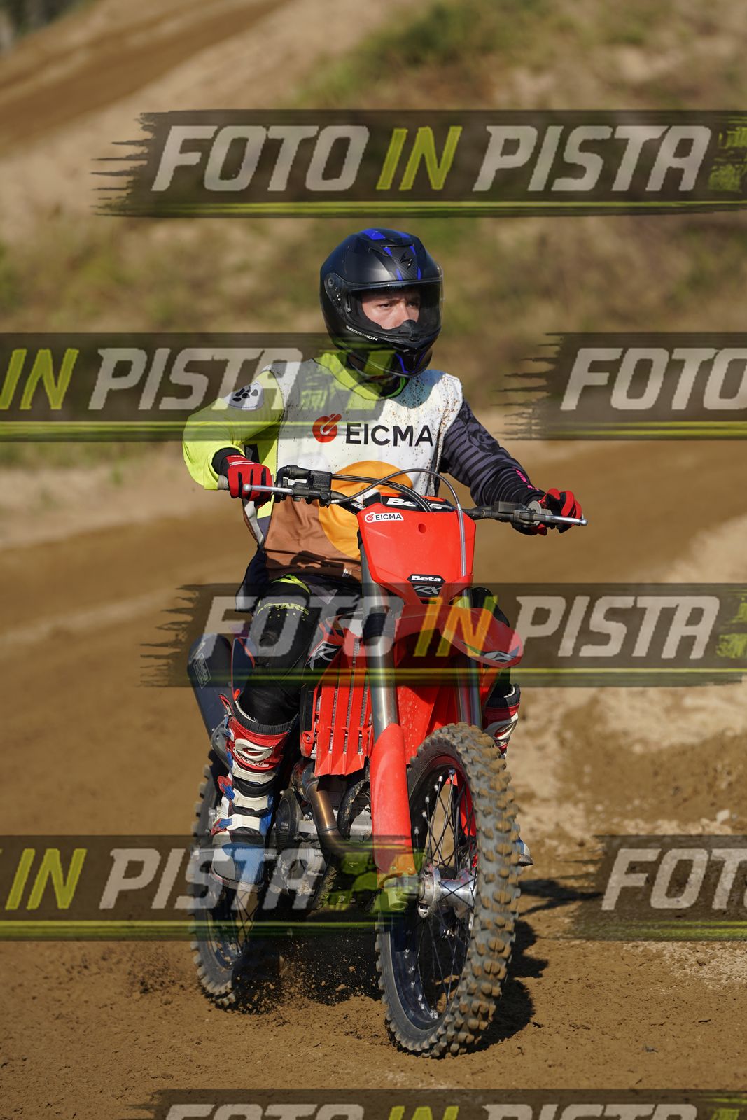 EICMA 19-09 16:00-17:00 · DOS00373