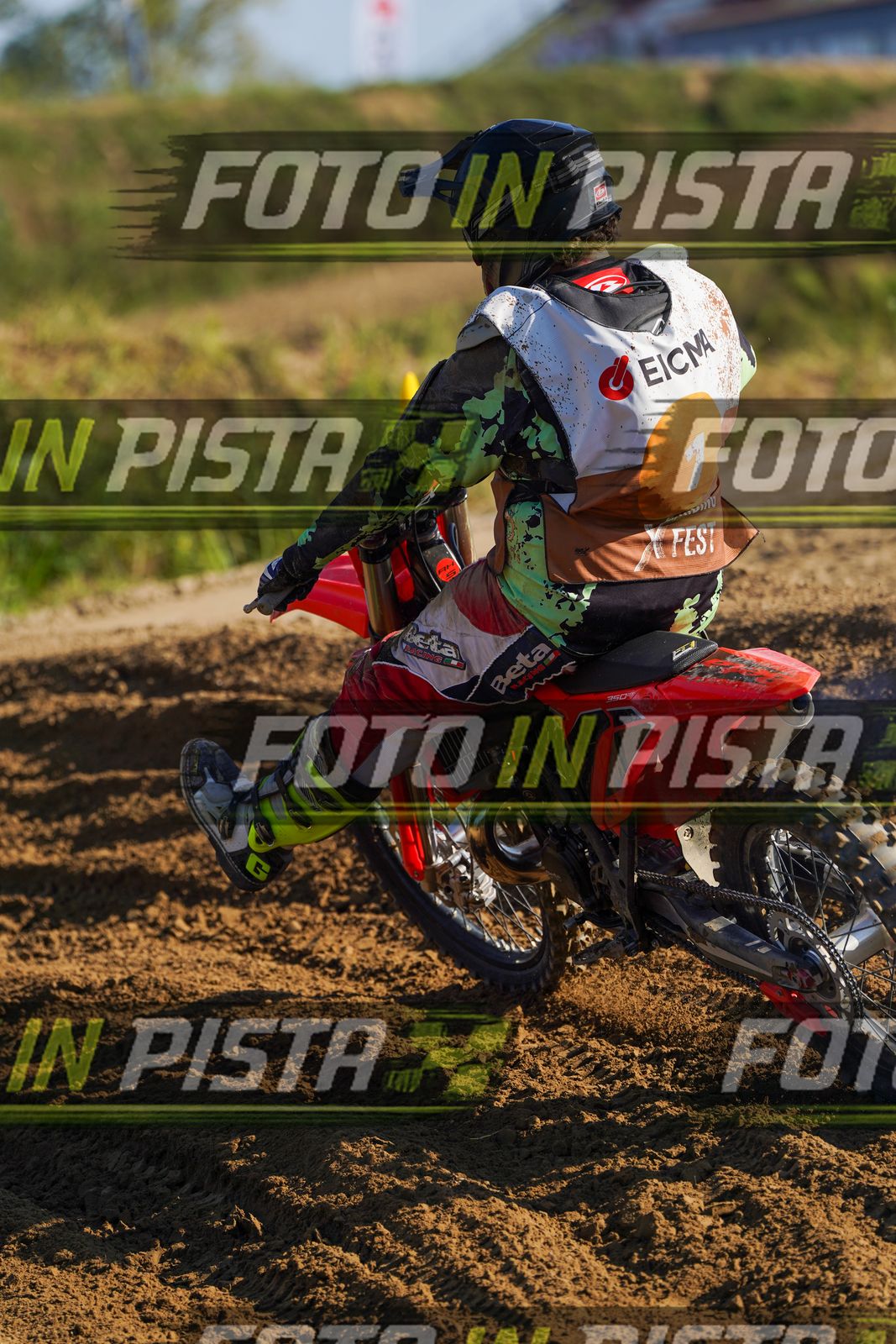 EICMA 19-09 16:00-17:00 · DOS00401
