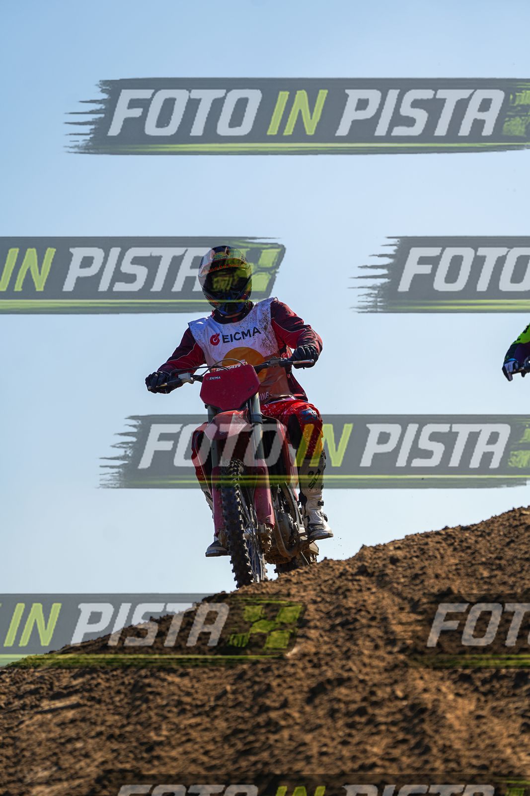 EICMA 19-09 16:00-17:00 · DOS00414