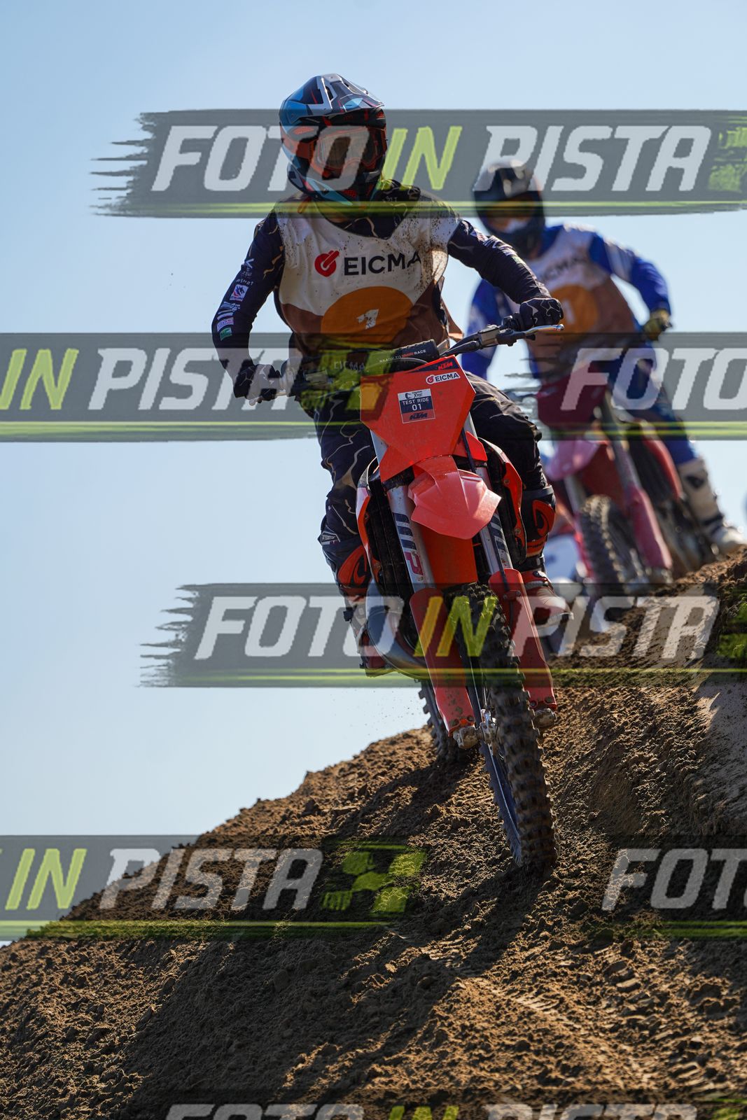 EICMA 19-09 16:00-17:00 · DOS00432