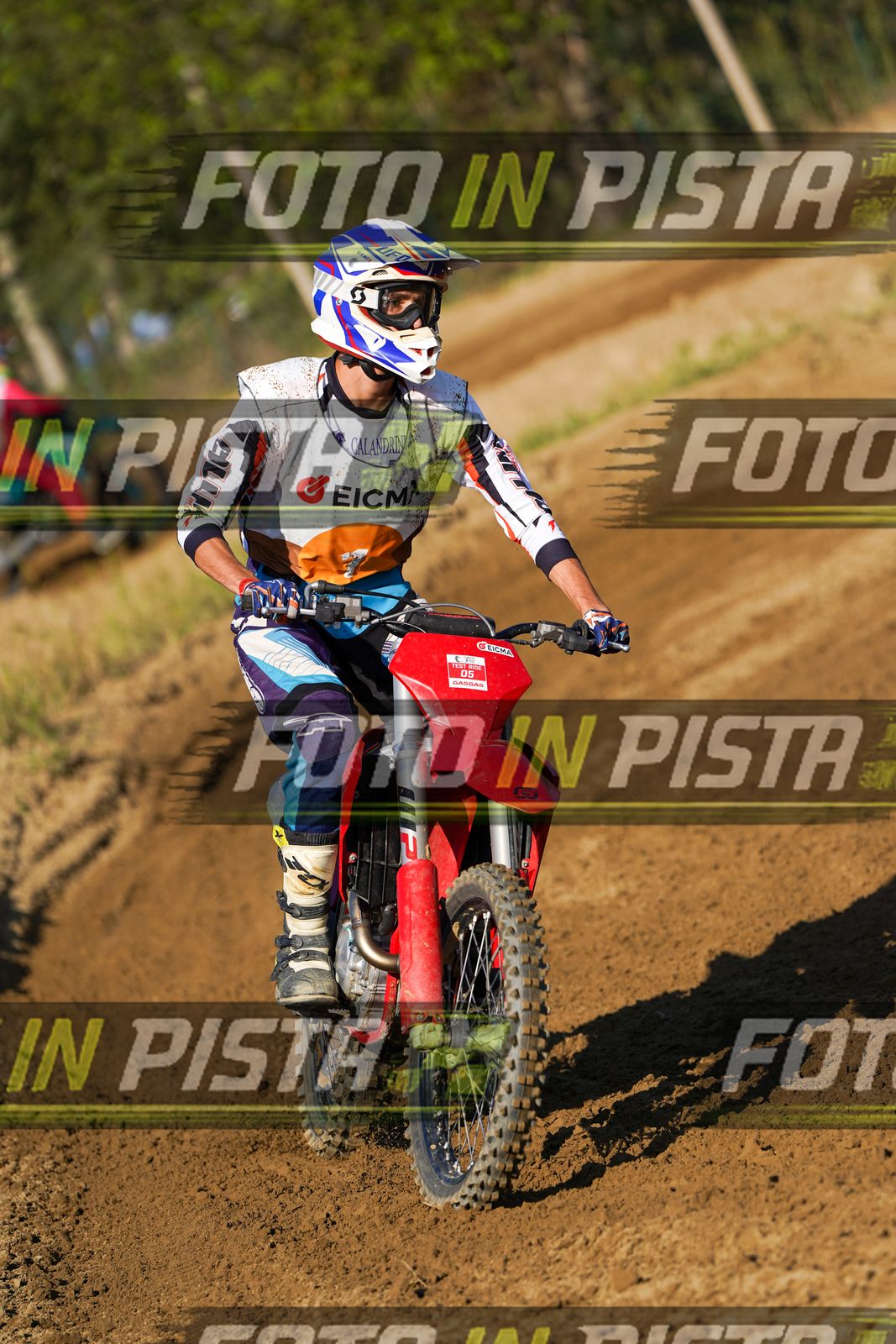EICMA 19-09 16:00-17:00 · DOS00448