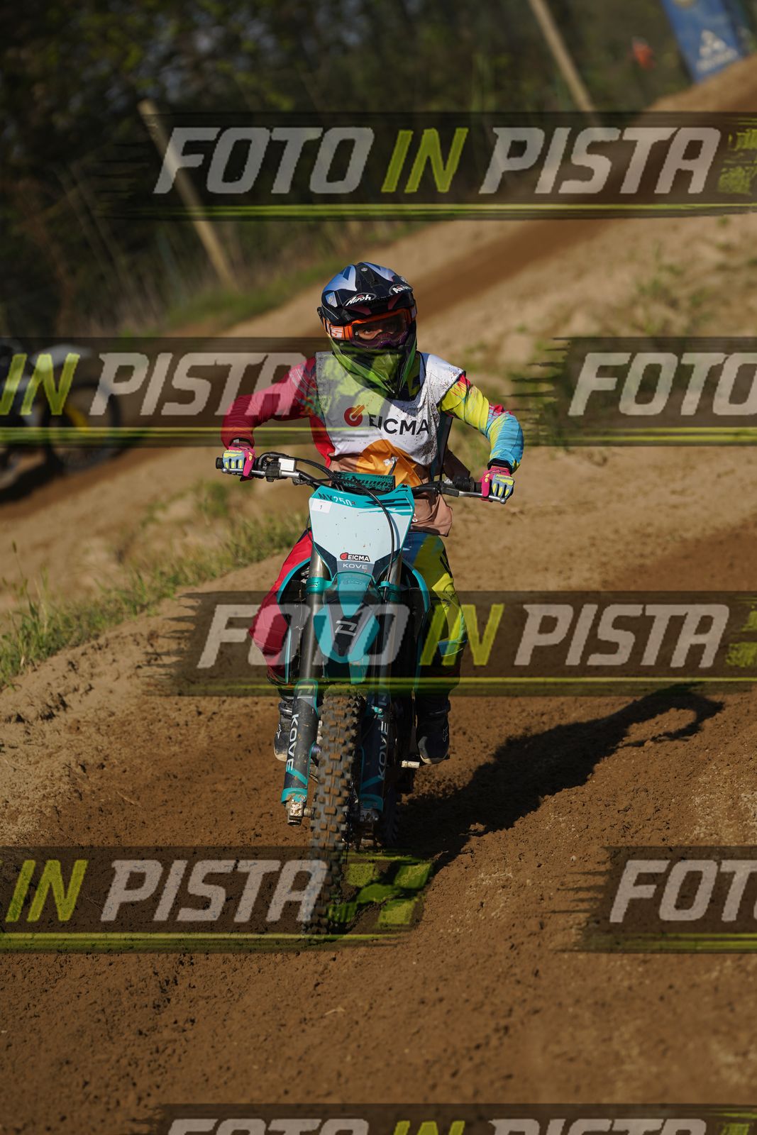 EICMA 19-09 16:00-17:00 · DOS00521