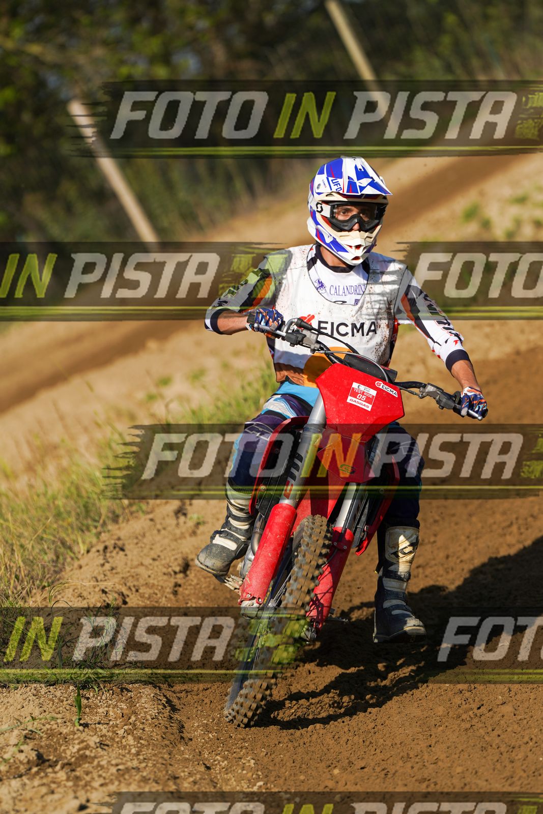 EICMA 19-09 16:00-17:00 · DOS00532