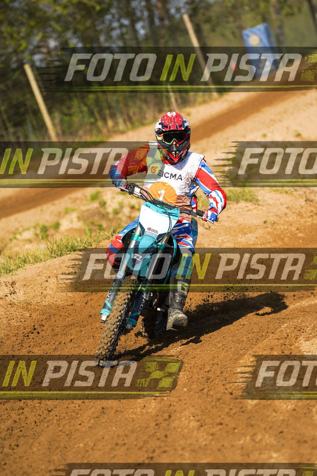 EICMA 19-09 16:00-17:00 · DOS00547