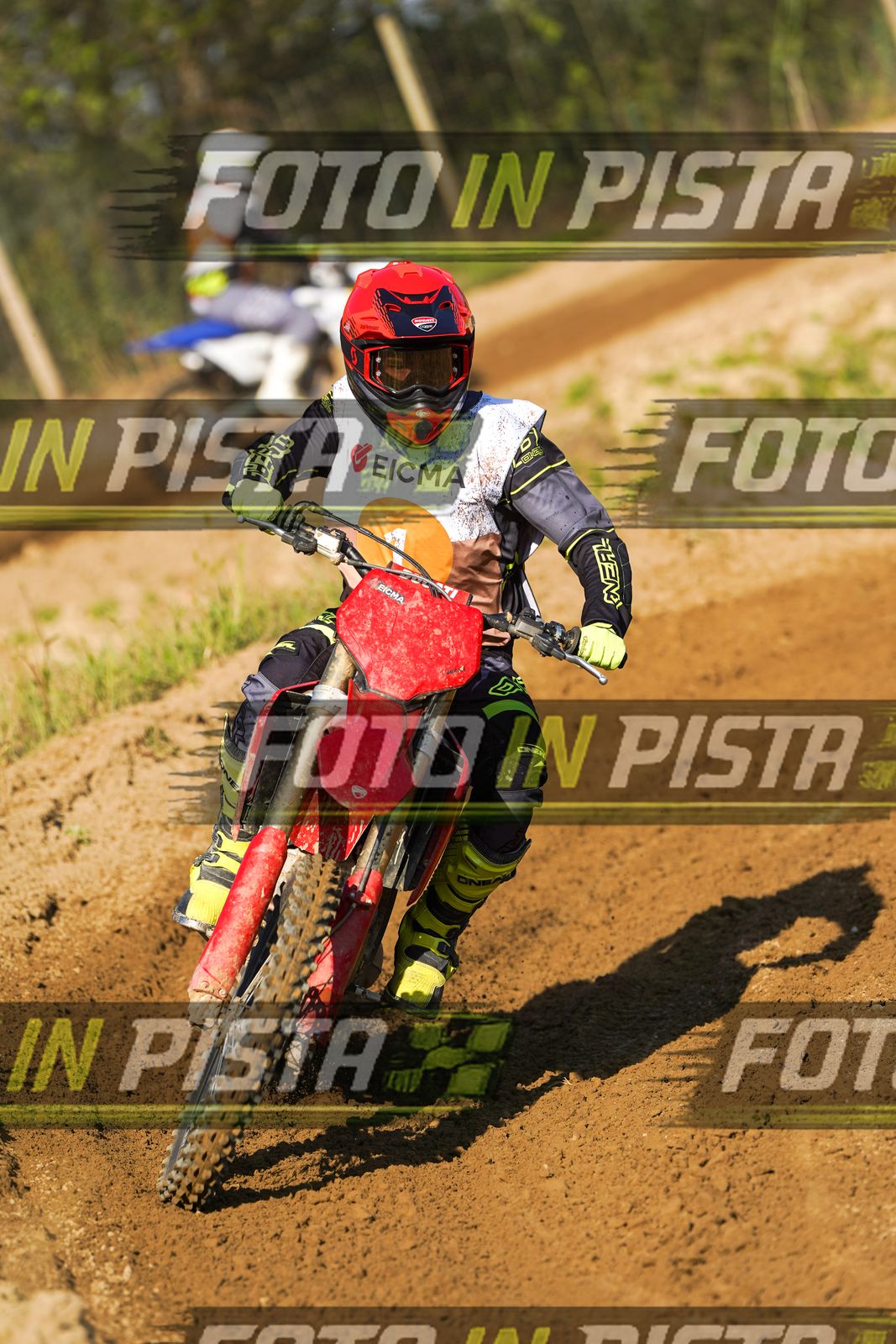 EICMA 19-09 16:00-17:00 · DOS00553
