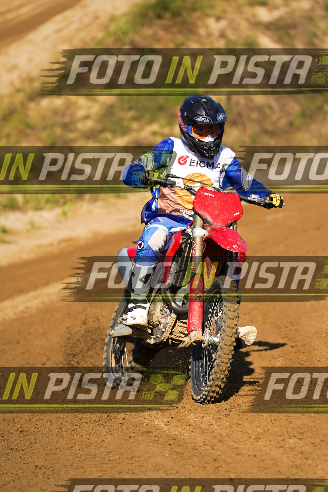 EICMA 19-09 16:00-17:00 · DOS00554