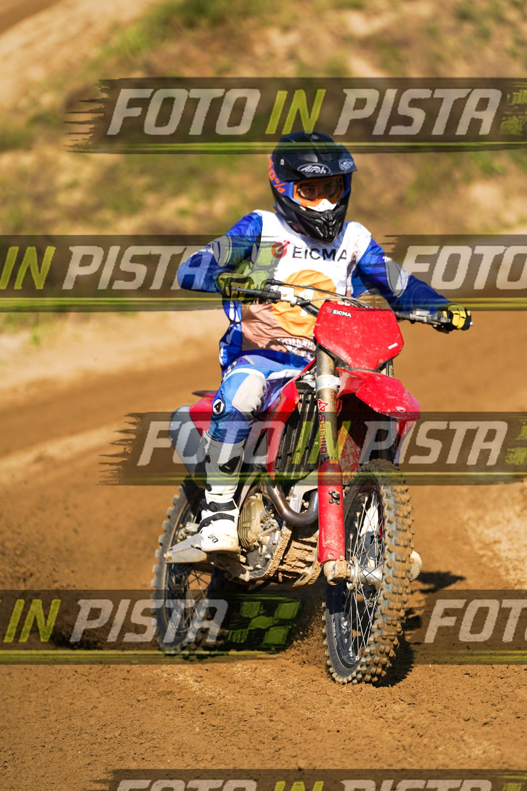 EICMA 19-09 16:00-17:00 · DOS00555