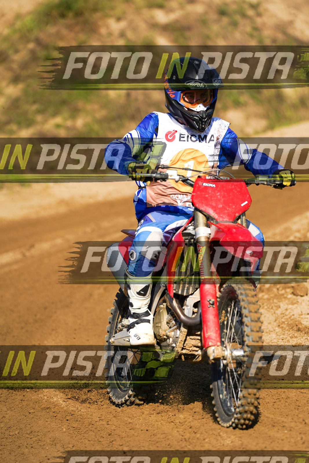 EICMA 19-09 16:00-17:00 · DOS00556