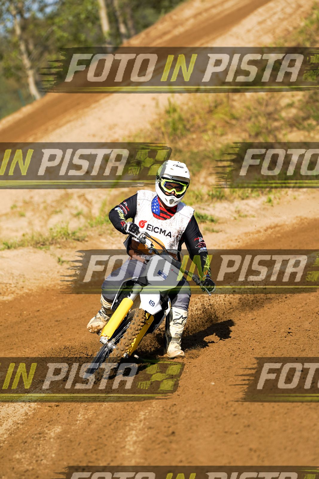EICMA 19-09 16:00-17:00 · DOS00564