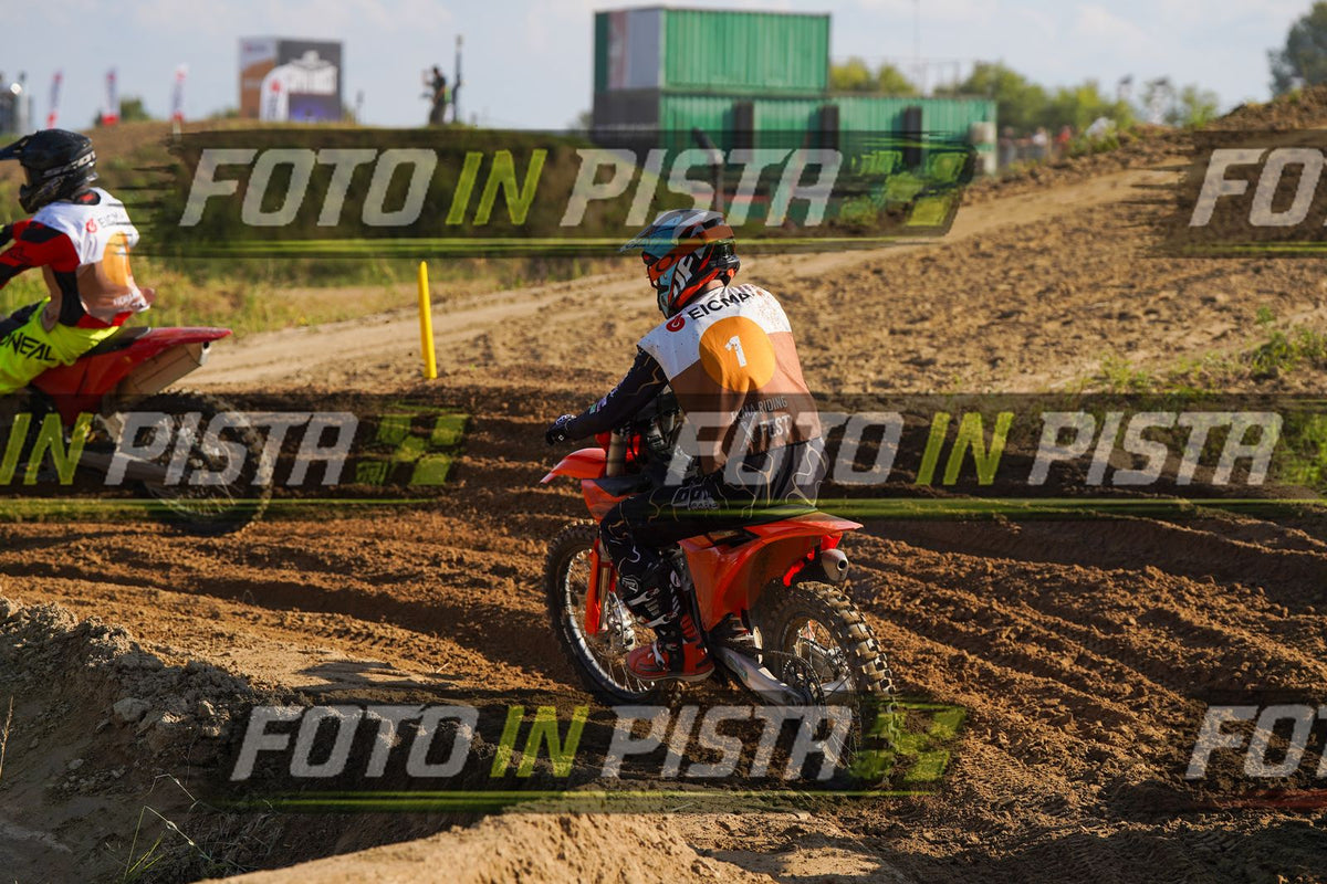 EICMA 19-09 16:00-17:00 · DOS00574
