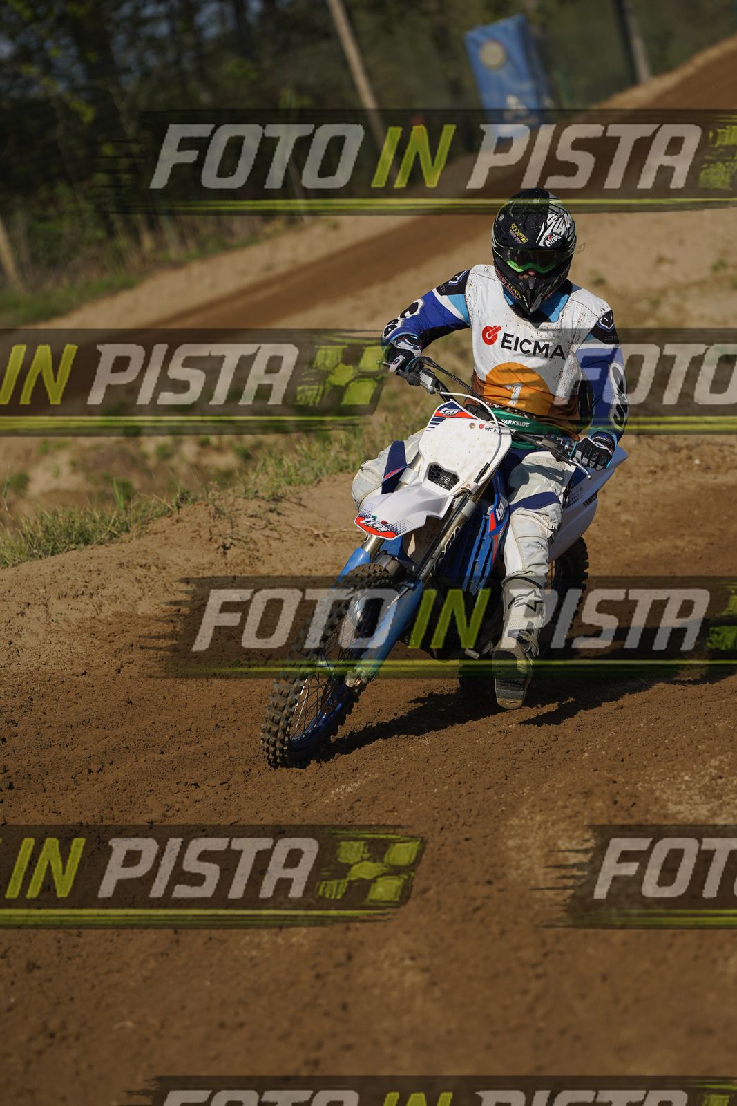 EICMA 19-09 16:00-17:00 · DOS00591