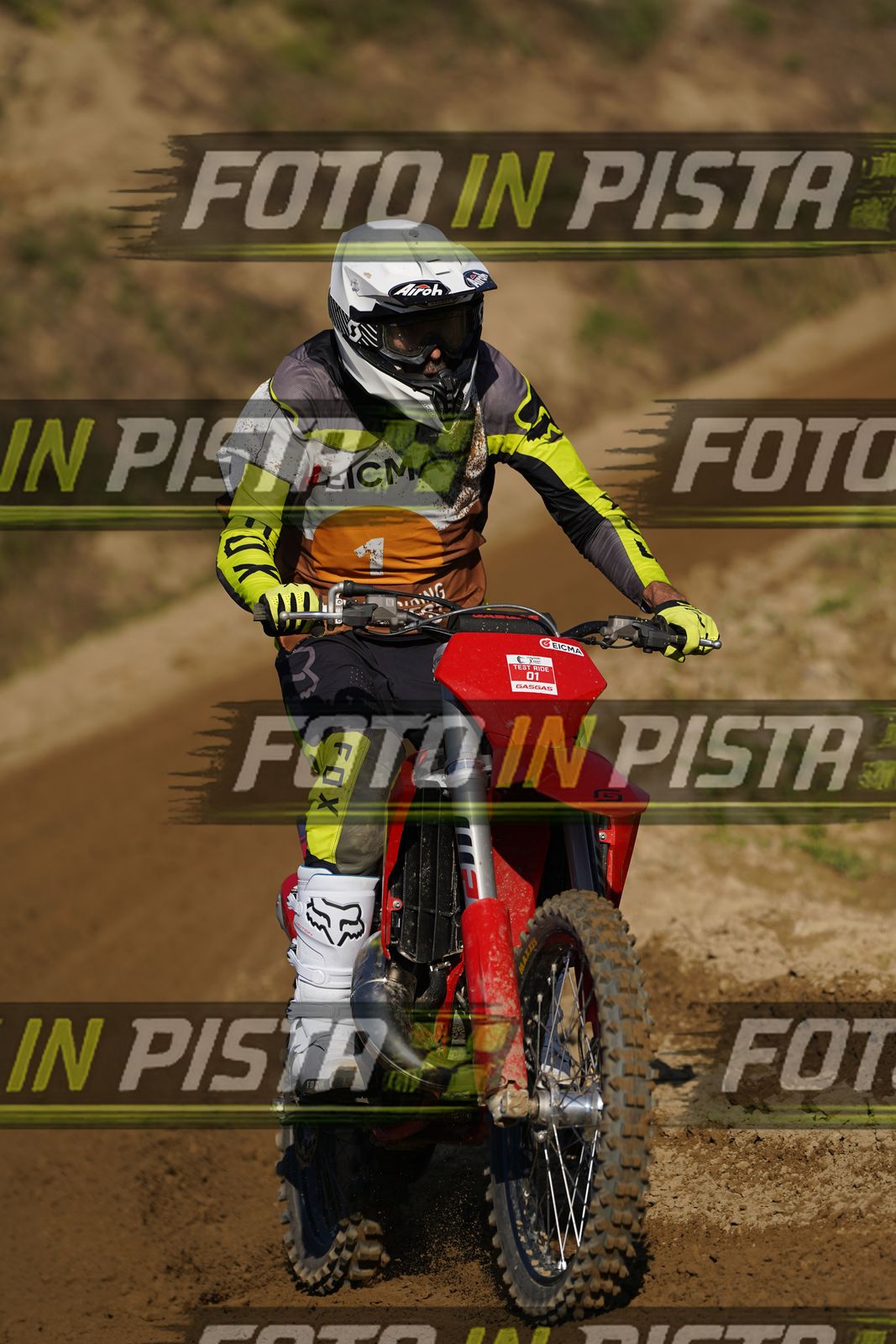 EICMA 19-09 16:00-17:00 · DOS00651