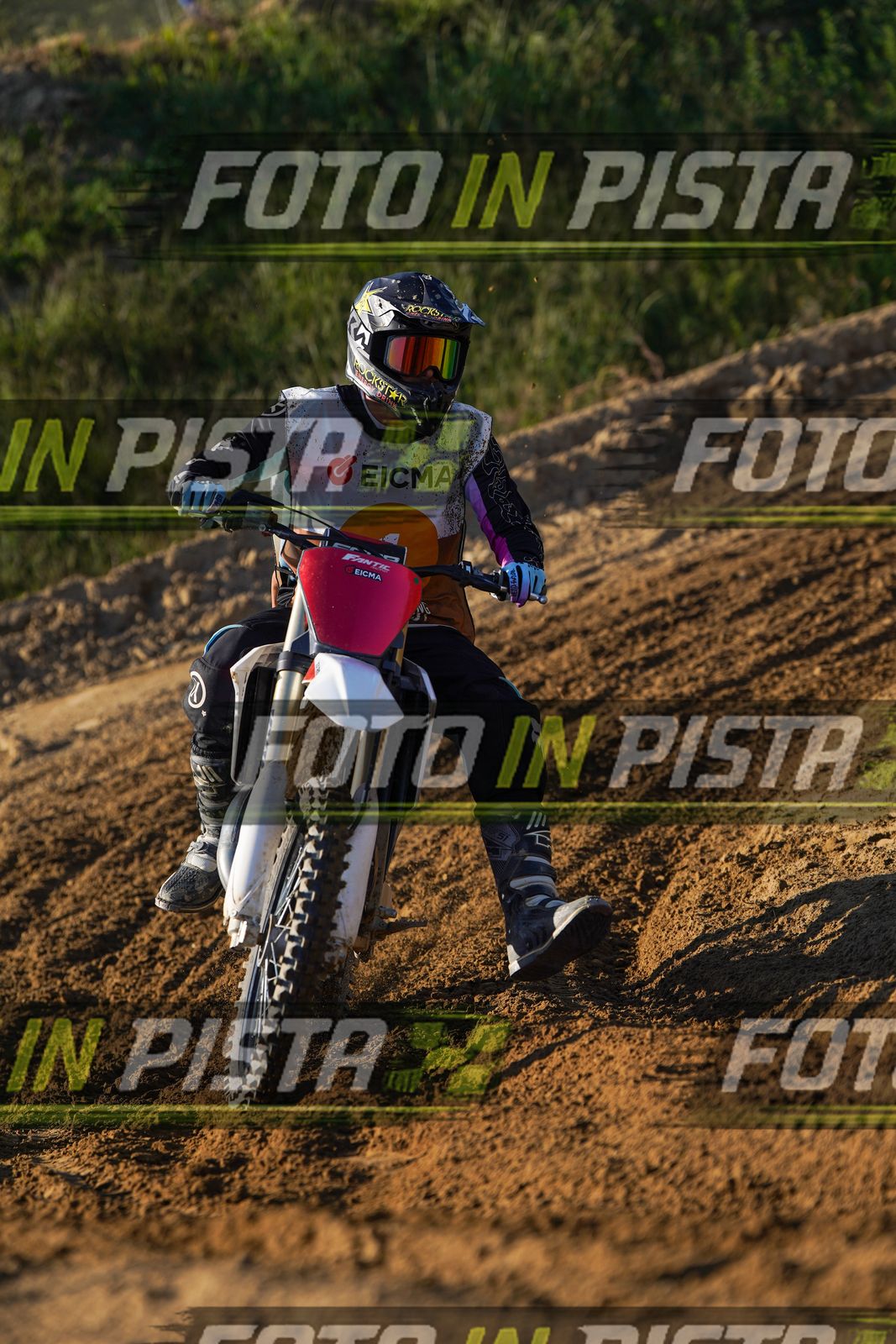 EICMA 19-09 16:00-17:00 · DOS00670
