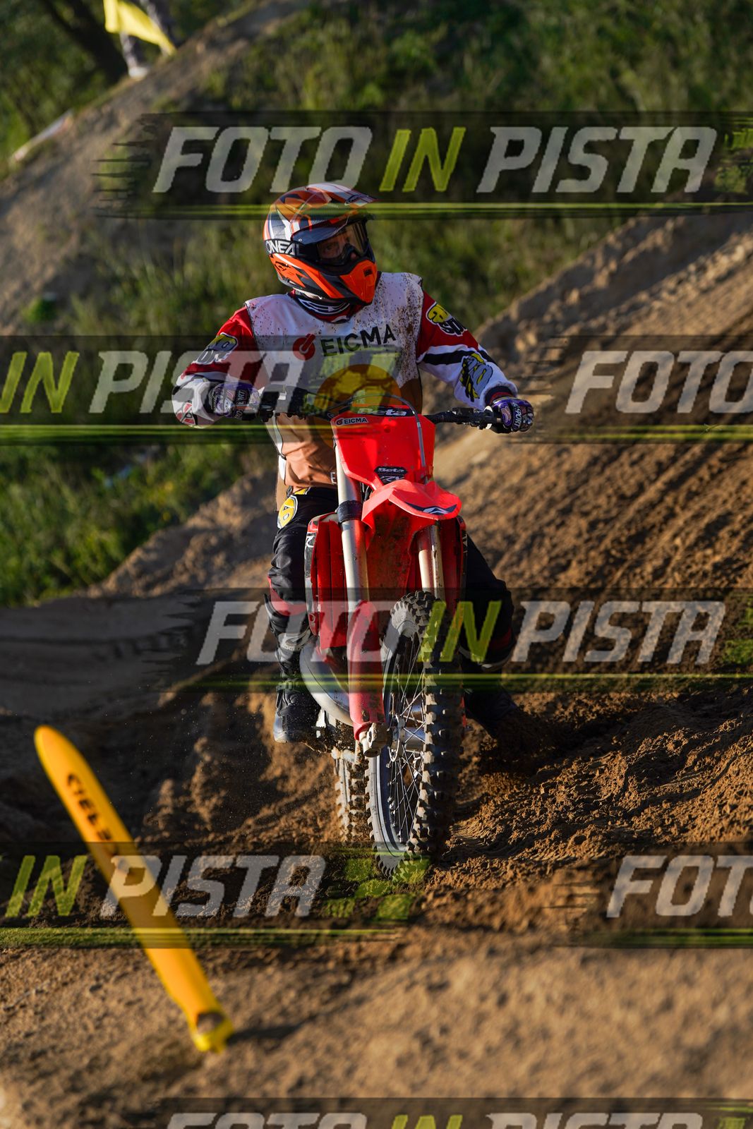 EICMA 19-09 16:00-17:00 · DOS00684