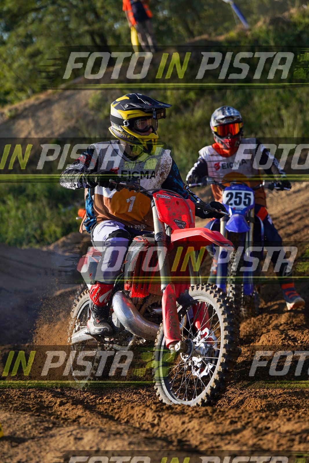 EICMA 19-09 16:00-17:00 · DOS00689