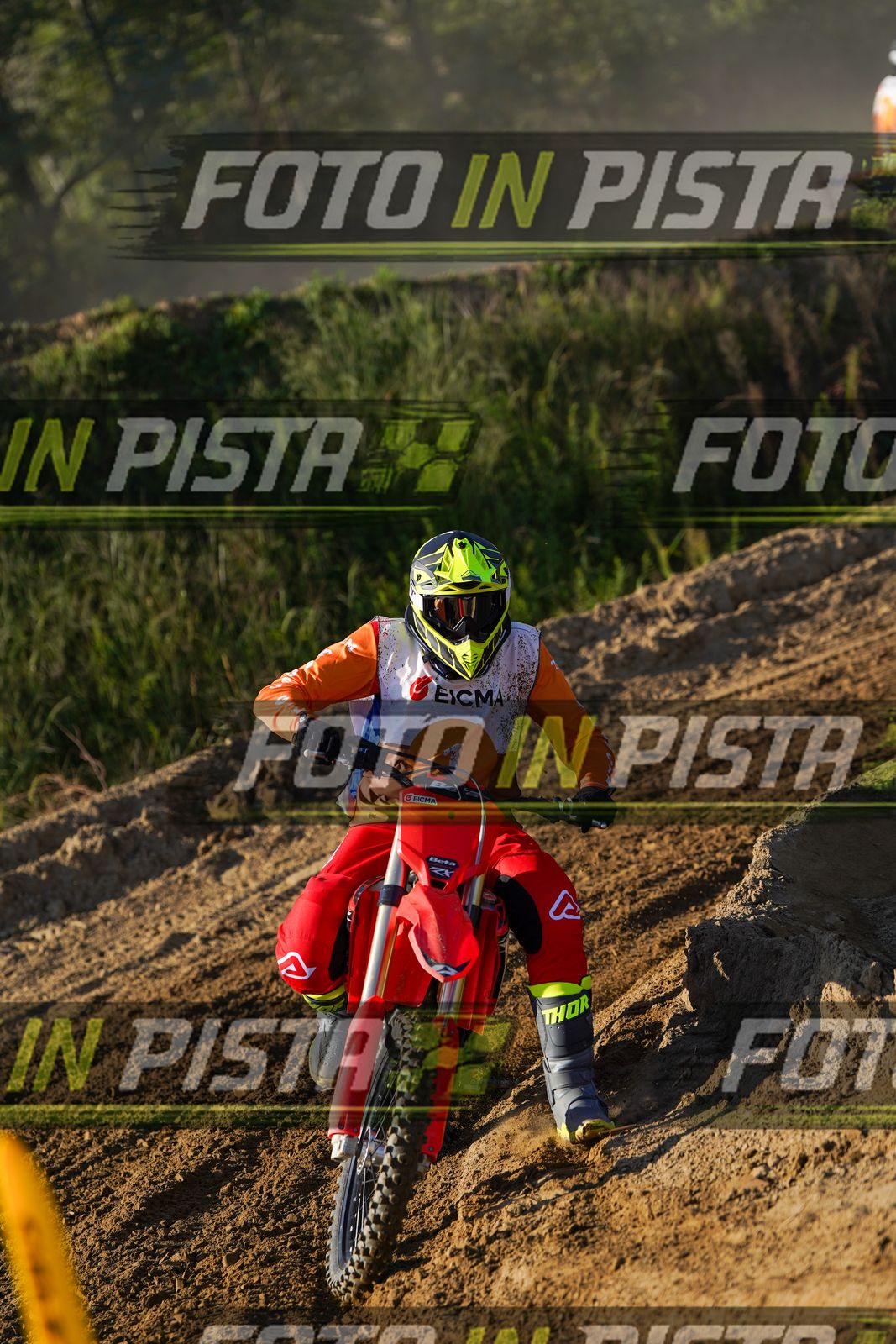 EICMA 19-09 16:00-17:00 · DOS00694