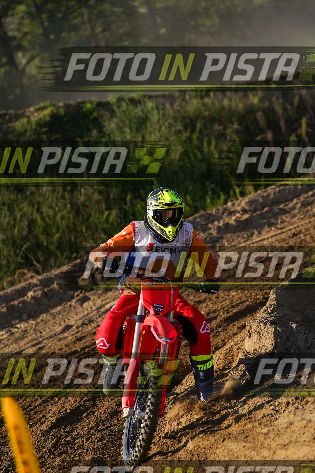 EICMA 19-09 16:00-17:00 · DOS00695